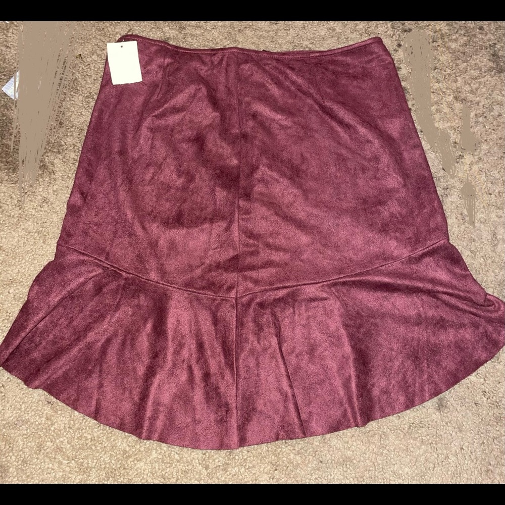 Charlotte Russe mini skirt- Size medium